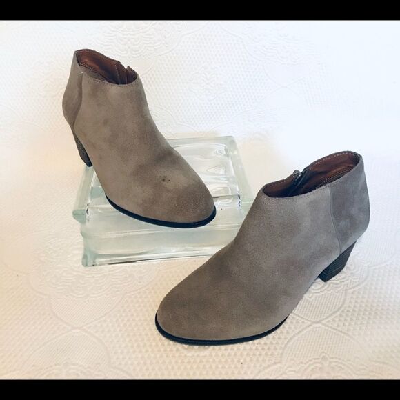 Lucky Brand tan suede boots - Picture 1 of 7
